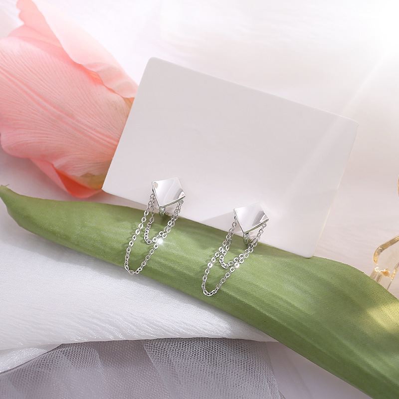 Khuyên tai bạc 925 hình thoi thả xích đôi dạng bấm trẻ trung độc đáo Dế Bạc - K5958