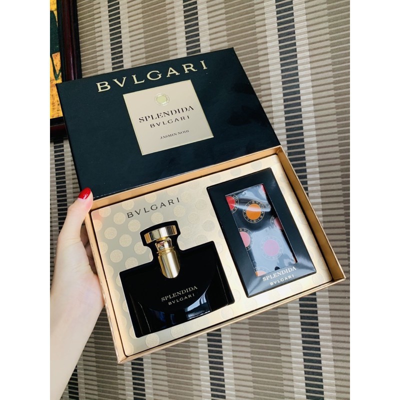 Set Nước hoa Nữ Bvlgari Splendida Jasmin Noir 100ml kèm khăn tay