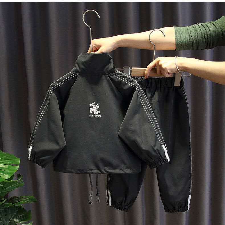 Set áo quần thể thao thời trang cho bé trai