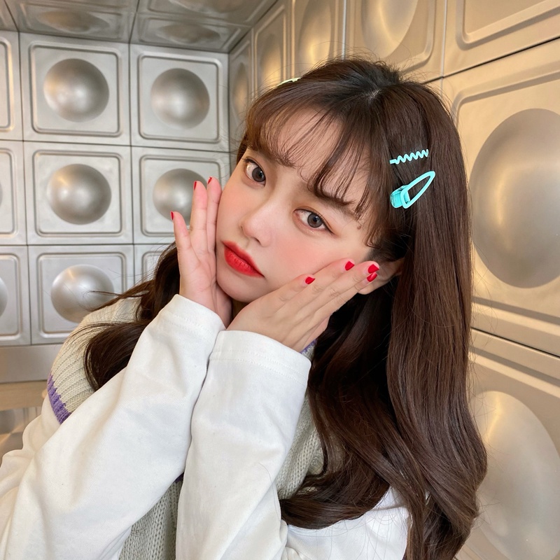 Set 4 Kẹp Tóc Hình Giọt Nước Màu Hồng Nhám Dễ Thương Phong Cách Hàn Quốc Cho Nữ