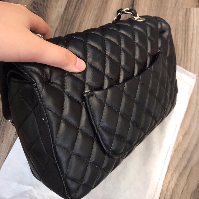 Túi đeo chéo nữ thêu ô lót đỏ nhiều ngăn size to đựng nhiều đồ | BigBuy360 - bigbuy360.vn