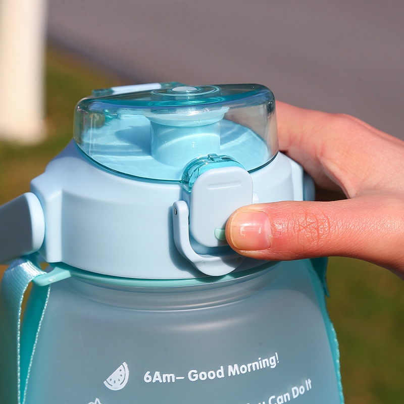 Bình Nước Thể Thao Có Ống Hút Dung Tích Lớn 1300ml Dễ Thương Xinh Xắn Dành Cho Bé