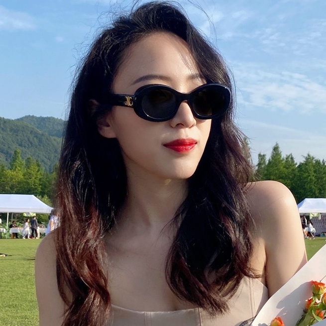 Kính Mát Nhiều Màu Sắc Cho Nam Nữ