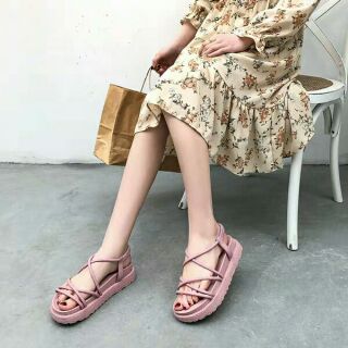 Order xăng đan đế bằng