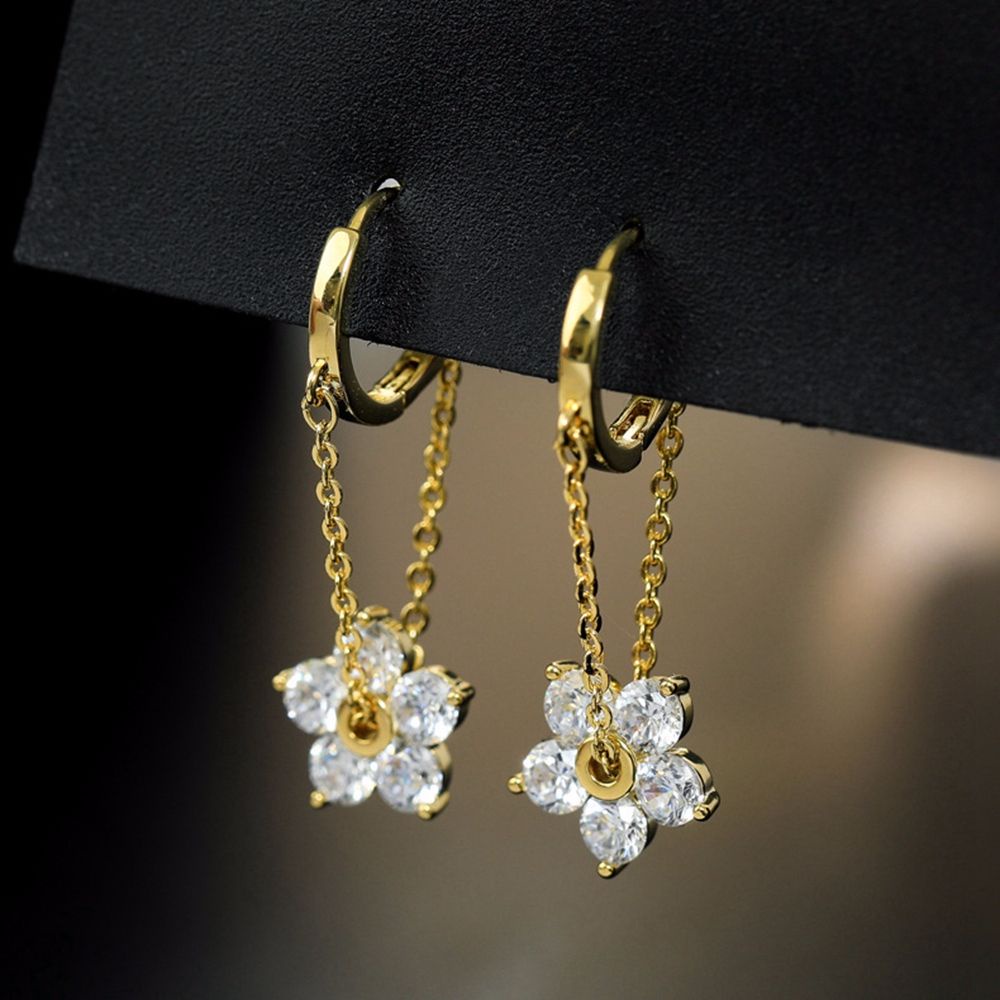 Bông Tai Hình Hoa Bằng Hợp Kim Phong Cách Hàn Quốc Thanh Lịch Dành Cho Nữ