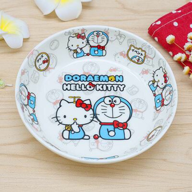 Dĩa vuông Hello Kitty - Doremon Doraemon