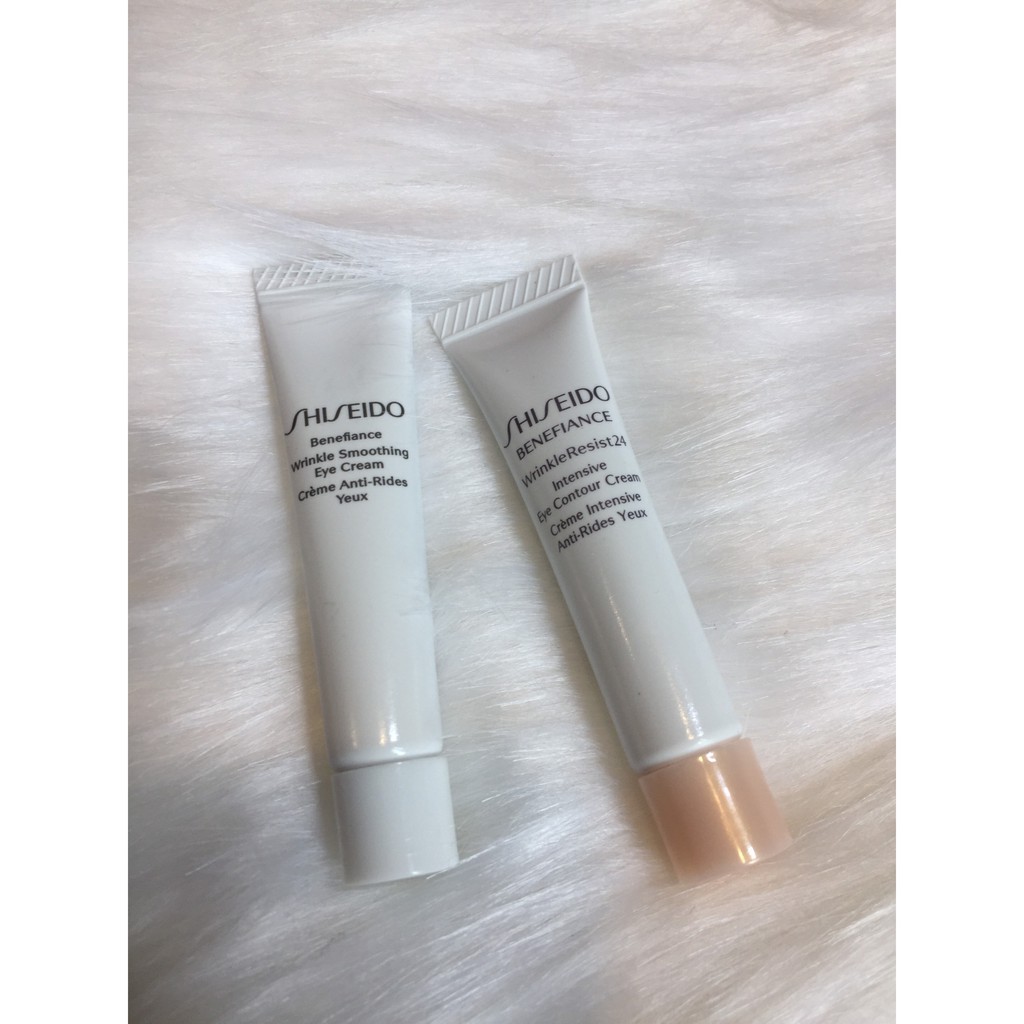 Kem dưỡng mắt Shiseido Benefiance Wrinkle Smoothing Eye Cream - 5ml
