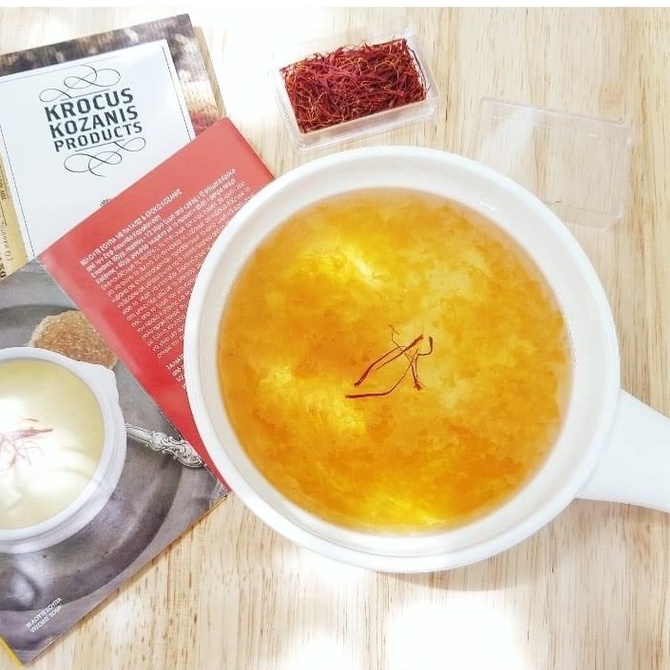 Hộp quà Saffron Organic Nhuỵ Hoa Nghệ Tây Hy Lạp tặng gia đình và người thân