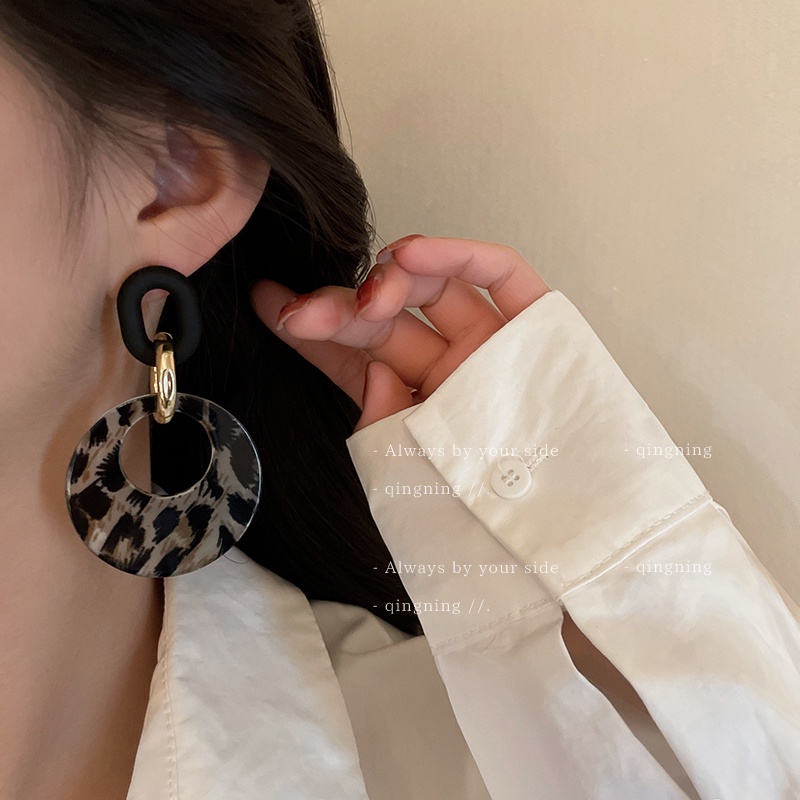 Khuyên tai DREJEW 1 mạ bạc 925 hình tròn họa tiết da báo phong cách cổ điển Âu Mỹ dễ phối đồ