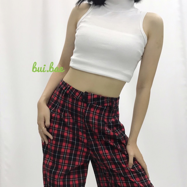 áo thun ôm croptop không tay kiểu ba lỗ ngược nữ