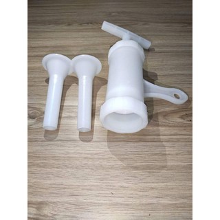 Dụng cụ nhồi thịt xúc xích, lạp xưởng