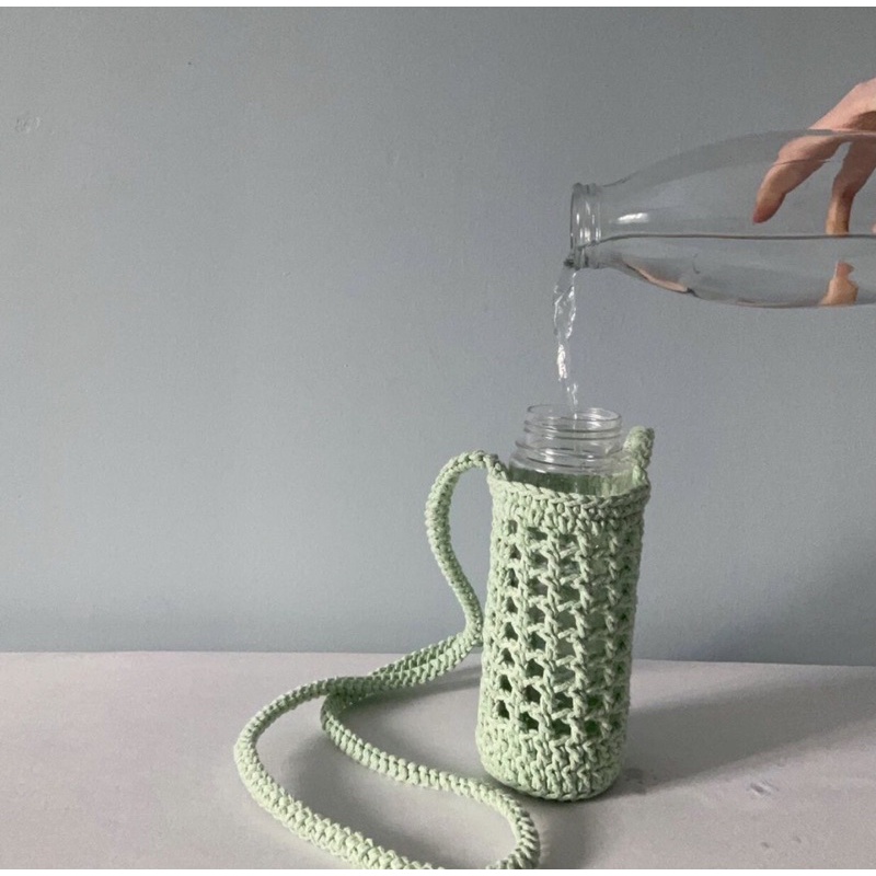 Túi đeo đựng bình nước tiện lợi, có thể mang theo bên người