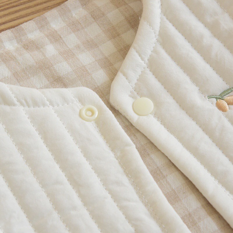 Áo Gile Cotton Trần Bông Mềm Họa Tiết Thêu Xinh Xắn Cho Bé