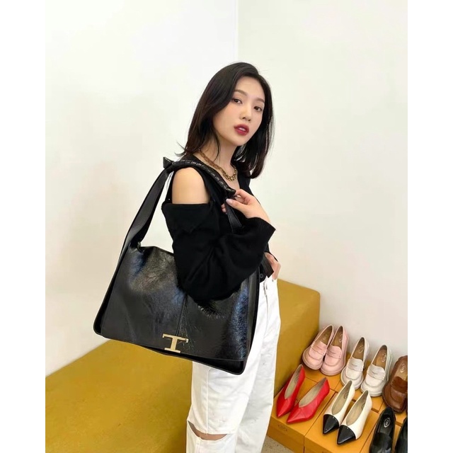 Áo len khoét vai đen giống Joy RED VELVET, Ju Seok Kyung Han Ji Hyun PENTHOUSE, Seunghee OH MY GIRL