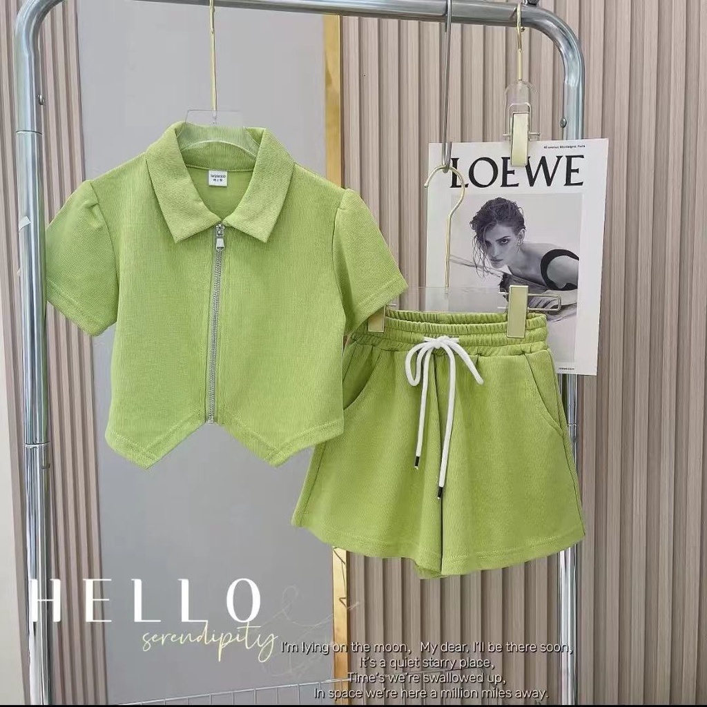 Set Áo Thun Tay Ngắn Màu Sắc Kẹo Ngọt + Quần Short Phong Cách Hàn Quốc 2022 Dành Cho Bé Gái