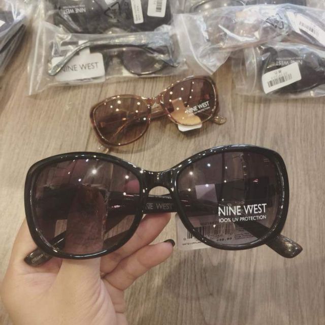 Kính Nine West