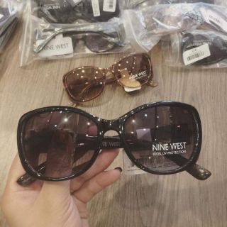 Kính Nine West