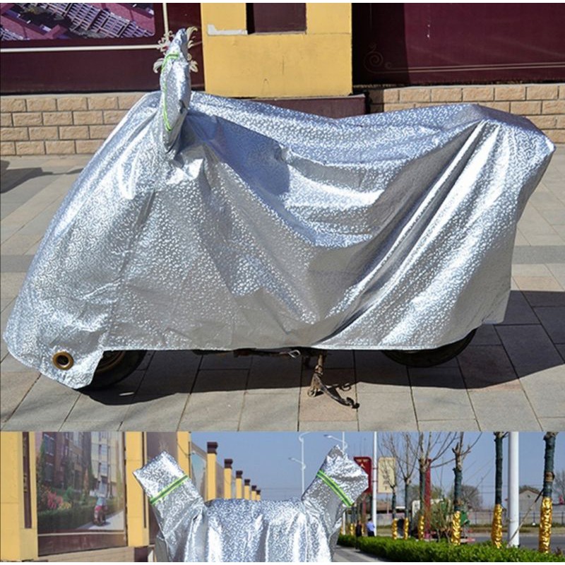 Bạt phủ trùm xe máy 2 tai. Loại dày xịn 2 lớp. Màu bạc phản quang.