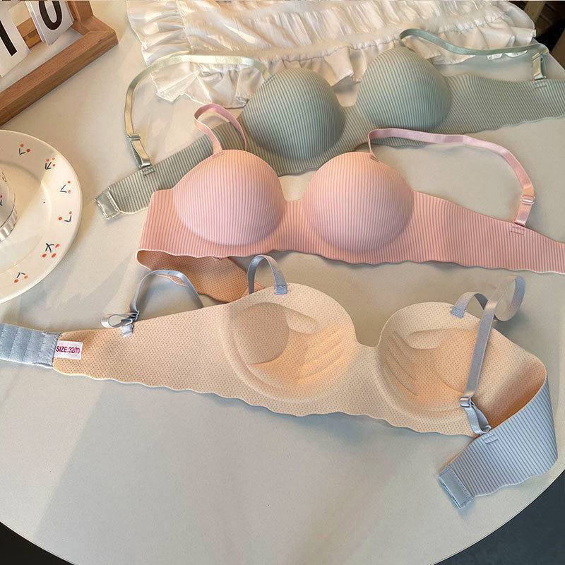 Áo lót nâng ngực không gọng chất su đúc vân sọc in chìm mút bàn tay 3cm