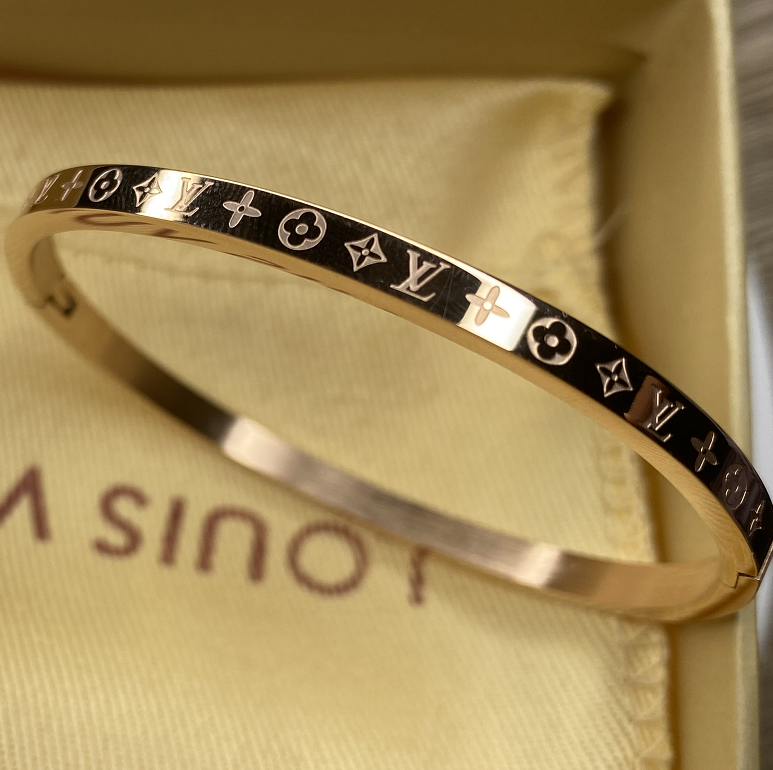 Khuy Măng Sét Kim Loại Mặt Khắc Chữ Thời Trang 2021 | BigBuy360 - bigbuy360.vn