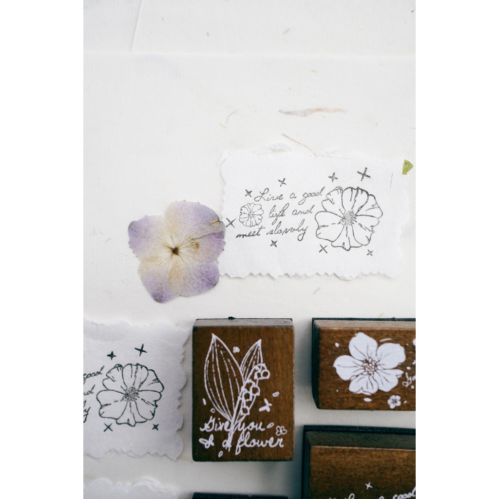 Bộ con dấu vintage - bộ hoa và chữ