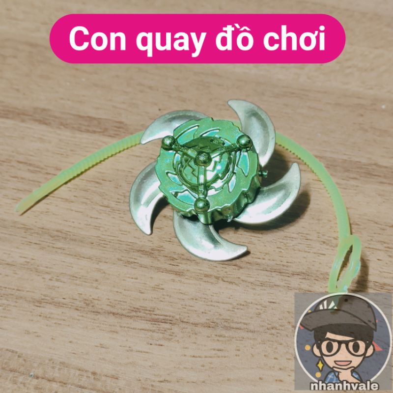 Con quay đồ chơi nhỏ