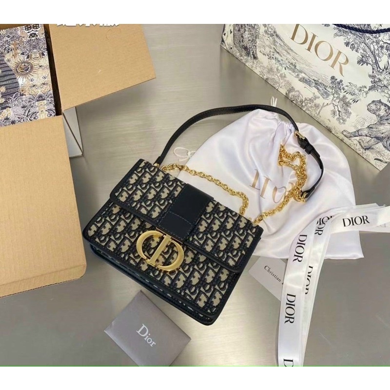 Túi W566-25 Dior Montaigne 30 full2box khoá logo Dior vàng ♥️
