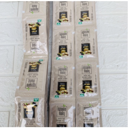 Dầu Xả Dược Liệu Nguyên Xuân Dây 10 Gói