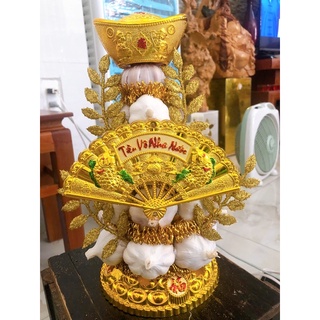 Tháp tỏi thần tài