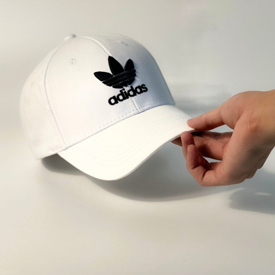 Mũ lưỡi trai Adidas màu trắng cá tính dành cho cả nam và nữ full hộp để làm quà tặng