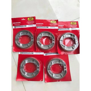 Bố thắng sau Vario - Click Thái