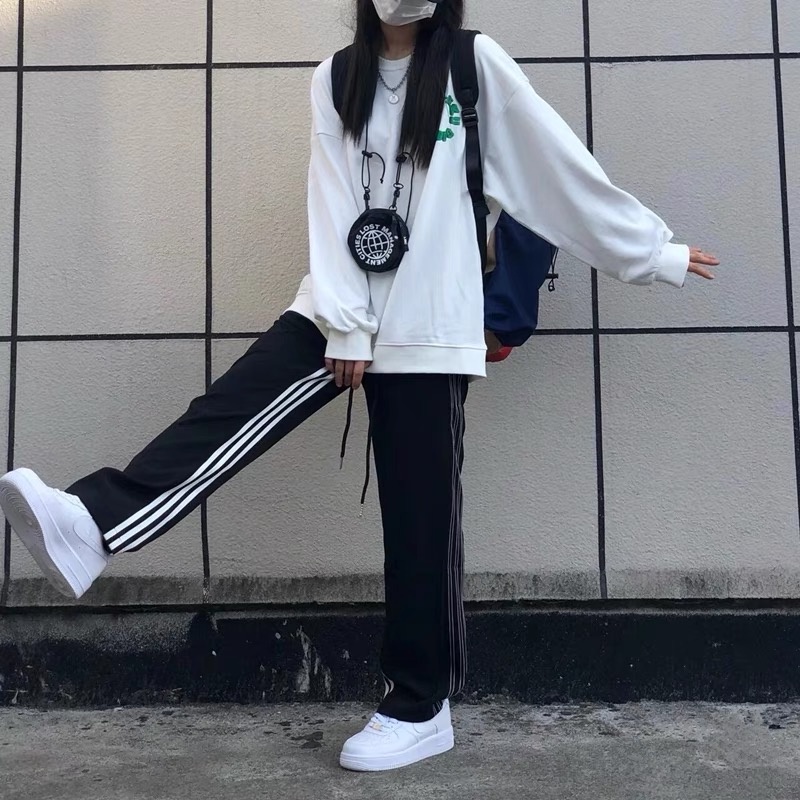 【ZHELIHANGFEI】Quần Dài Lưng Cao Ống Rộng Họa Tiết Kẻ Sọc Phong Cách Mỹ