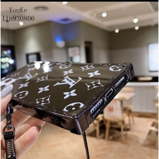Ốp vuông L V kèm dây đeo IPhone 6/7/8:6p/7p/8p/X/Xsmax/11/11promax/12/12pro/12promax/13/13pro/13promax