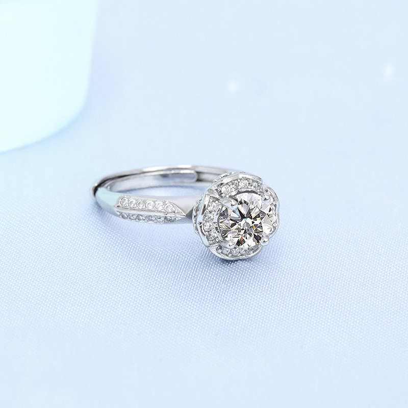 [HOT]Nhẫn bạc S925 nữ bốn trái tim kim cương moissanite Xưởng sản xuất nhẫn cưới bán hàng trực tiếp