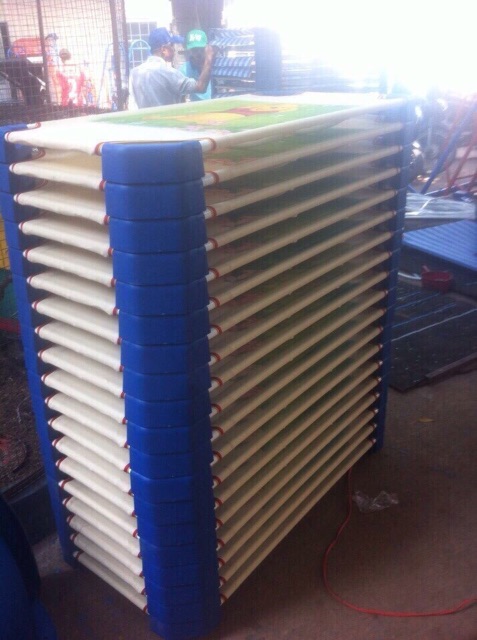 Giường lưới nhà trẻ 1m2x60