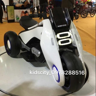 Xe máy điện trẻ em Batman BMW