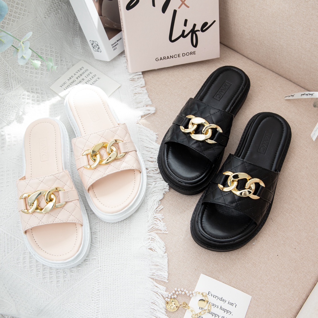 Dép Nữ MWC Đế Bằng 3cm Quai Ngang Đính Khóa Siêu Hot NUDE- 8075