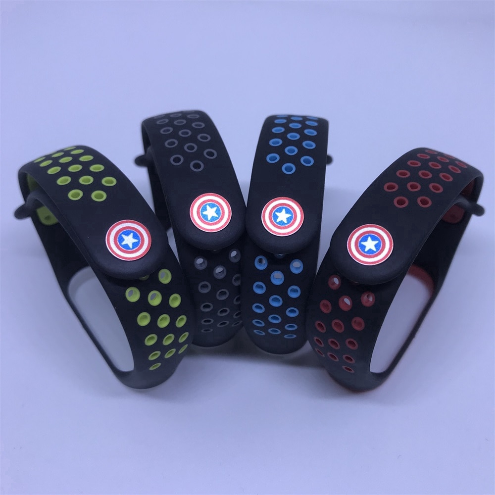 Dây Đeo Thay Thế Chất Liệu Silicon Thiết Kế Hình Avengers Cho for Xiaomi Mi Band 4