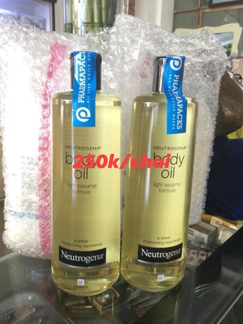 Chai dầu dưỡng toàn thân 250 ml Neutrogena | BigBuy360 - bigbuy360.vn