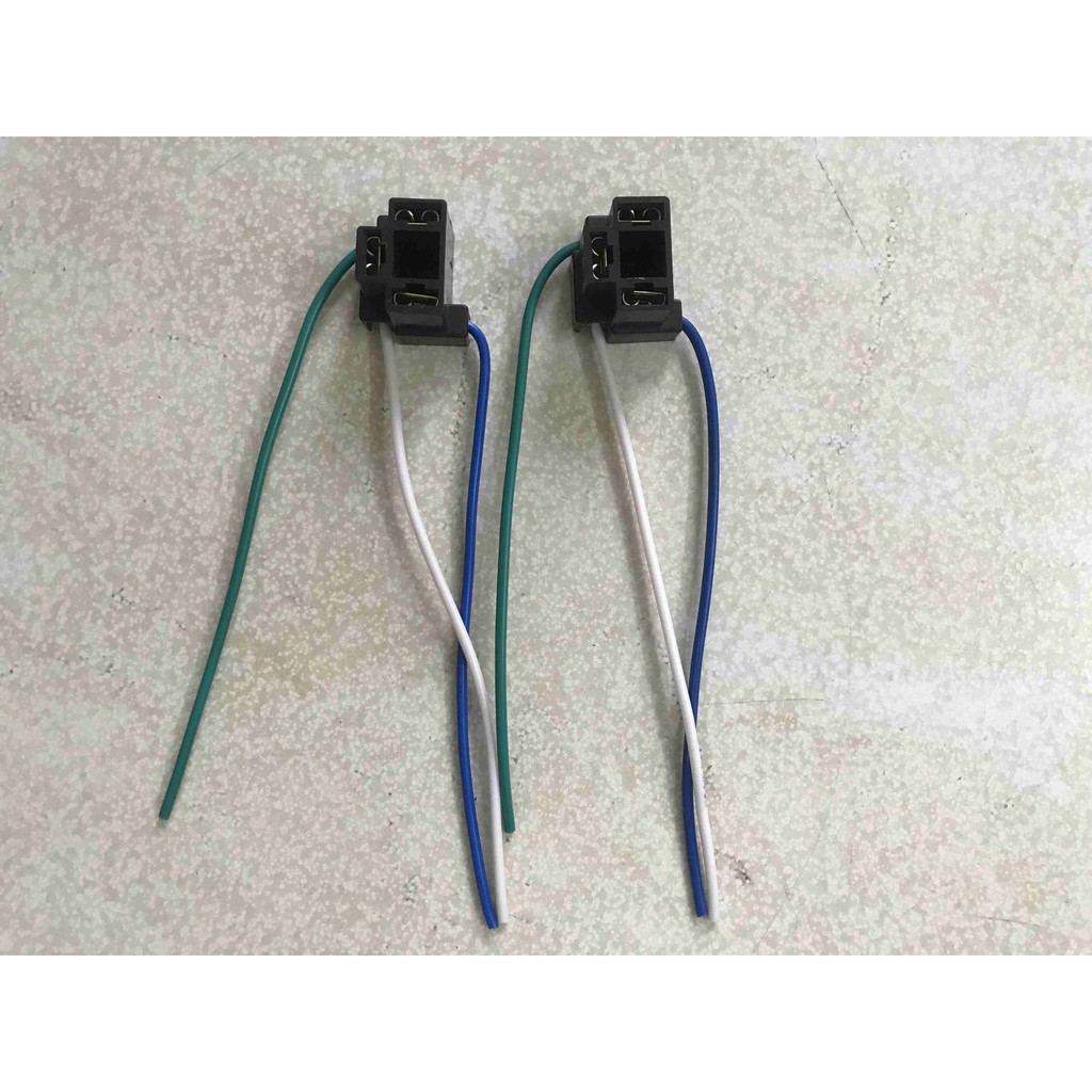 Đuôi đèn H4 - 3 chân