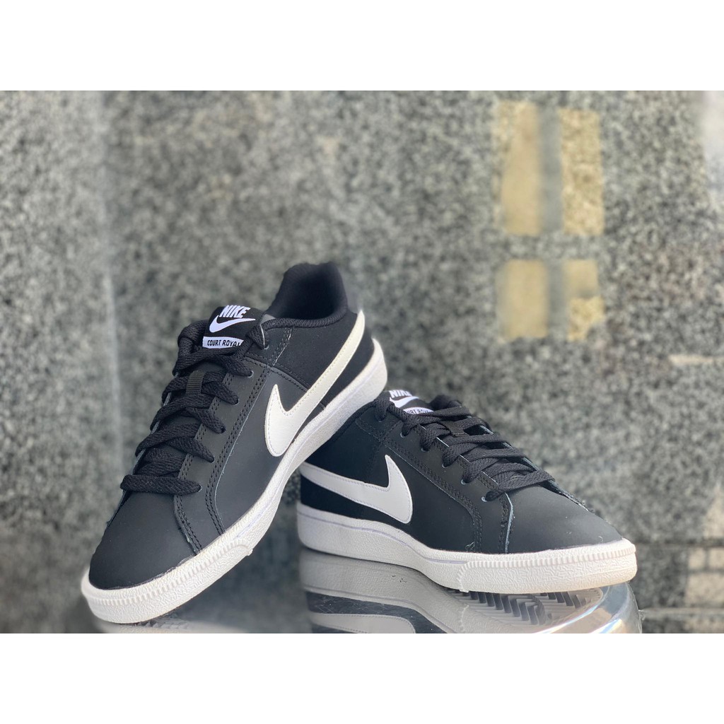 Size: 225 Giày Thể Thao Nữ CHÍNH HÃNG XÁCH TAY từ HÀN QUỐC NIKE WMNS NIKE COUNT ROYALE Size: 225