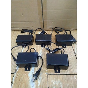 Nguồn 12V 2A có móc treo, Adapter Cho Camera, máy bơm mini, đèn led biển quảng cáo