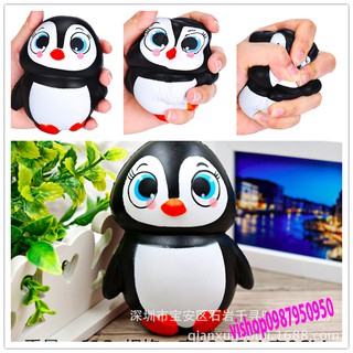 đồ chơi SquiShy chim cánh cụt mập