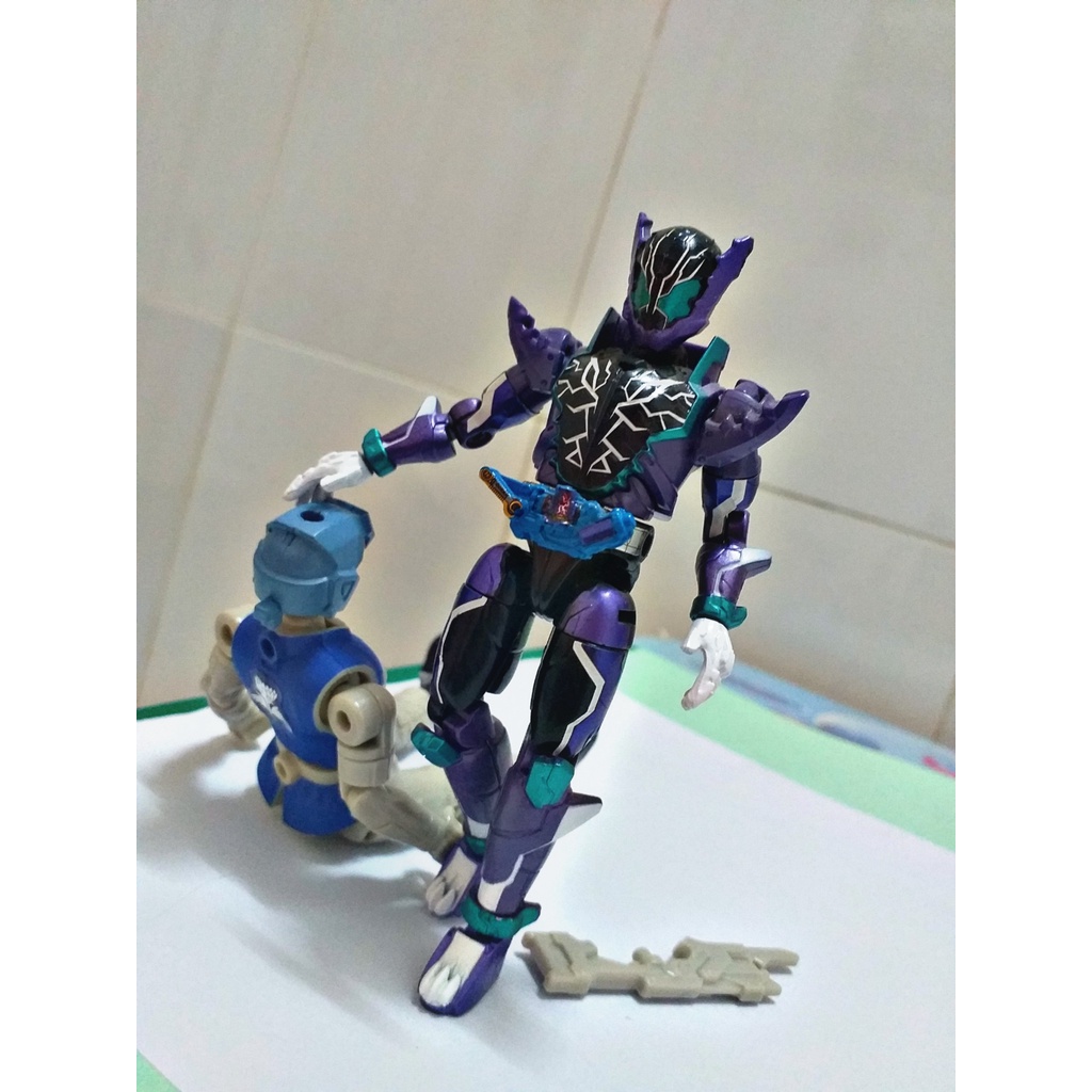 Mô hình nhân vật Sodo Kamen Rider Build