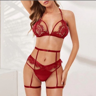Bộ đồ lót ren gợi cảm.