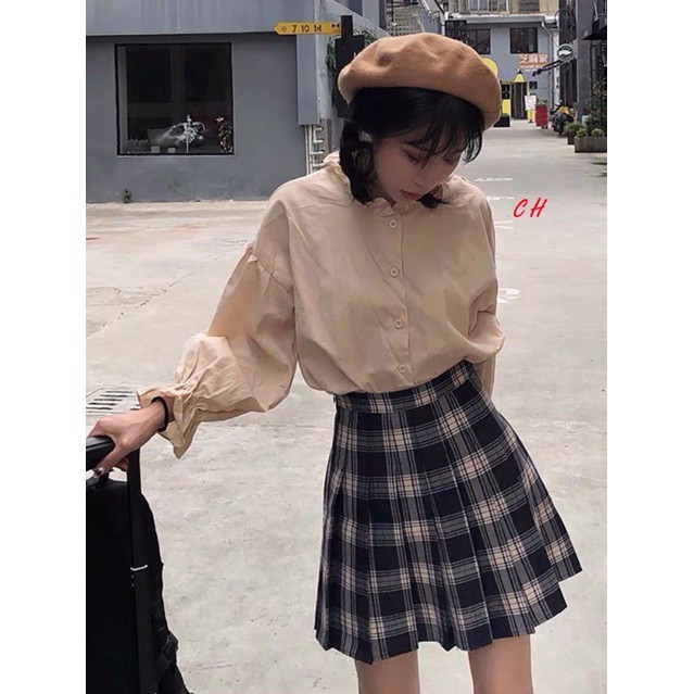 Chân váy xếp li kèm quần trong CH12