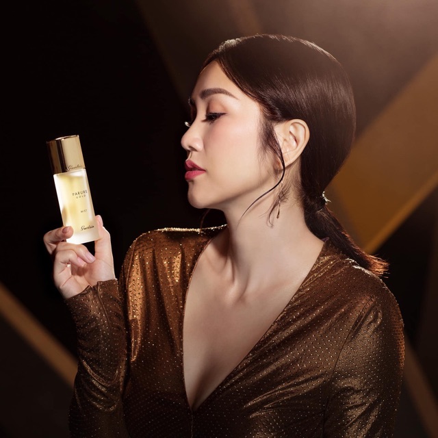 Xịt dưỡng Guerlain Parure Gold Mist