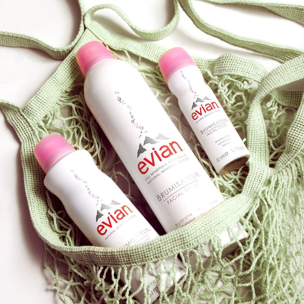 Xịt khoáng cấp ẩm và làm dịu da evian® Facial Spray 300ml | BigBuy360 - bigbuy360.vn