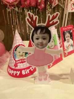 Hình chibi trang trí