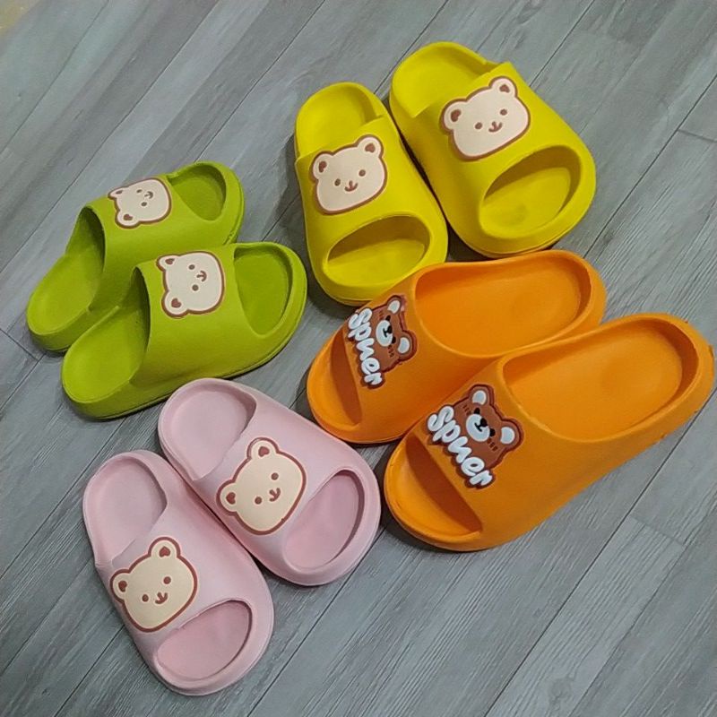 Dép trẻ em hình  gấu ngộ nghĩnh cho bé